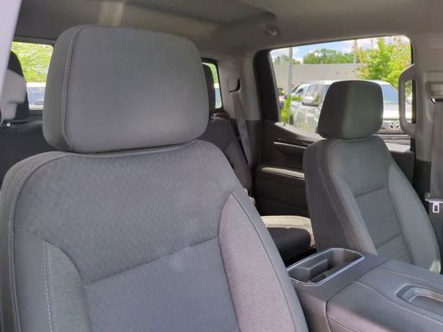 Used 2022 GMC Sierra 1500 Elevation w/ Preferred Package RWD image 7
