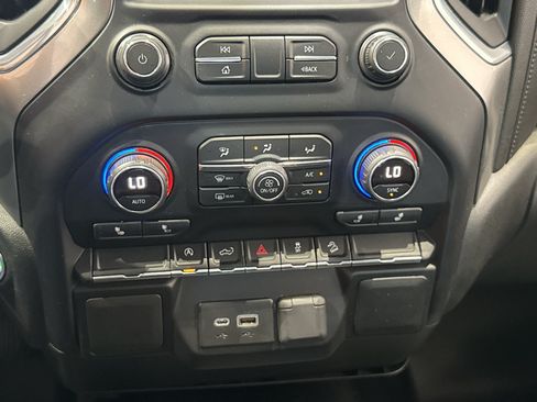Used 2019 Chevrolet Silverado 1500 LT w/ All-Star Edition AWD/4WD image 29