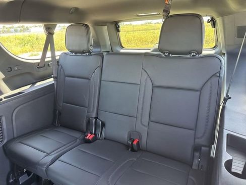 New 2026 GMC Yukon XL Denali w/ Denali Reserve Package RWD image 25