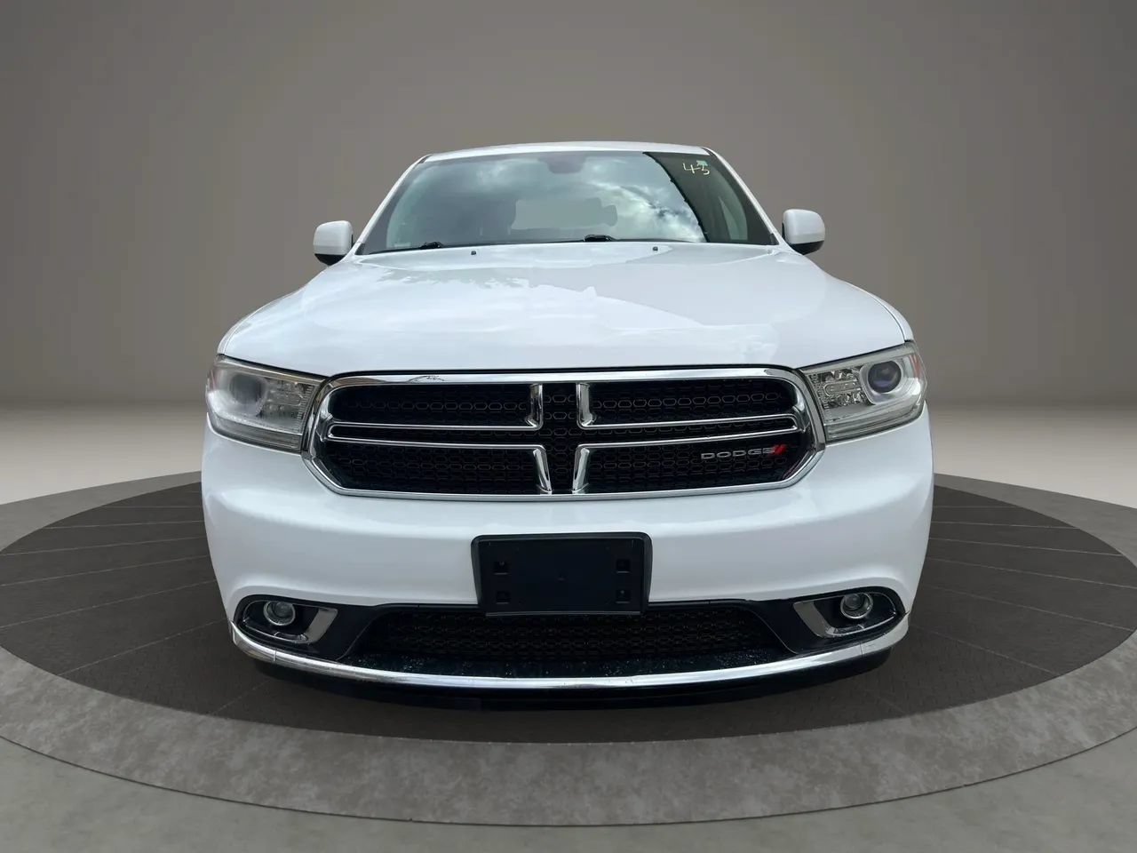 Used 2019 Dodge Durango SXT AWD/4WD image 2