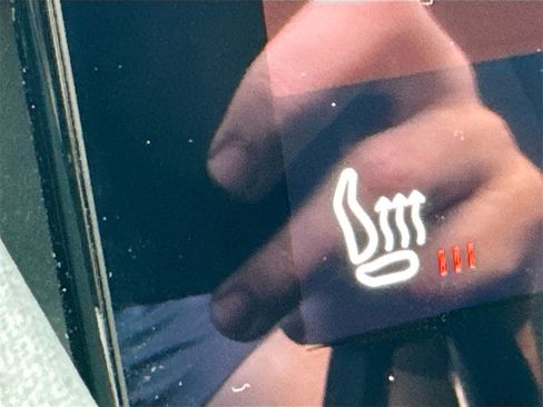 Used 2022 Polestar Polestar 2 image 20