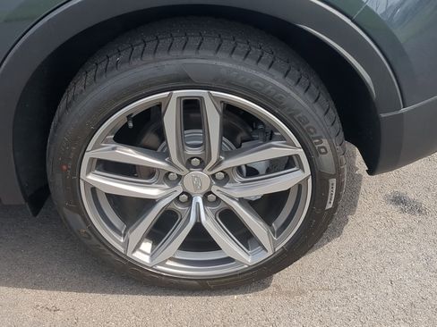 Certified 2020 Cadillac XT4 Sport w/ Cold Weather Package AWD/4WD image 31