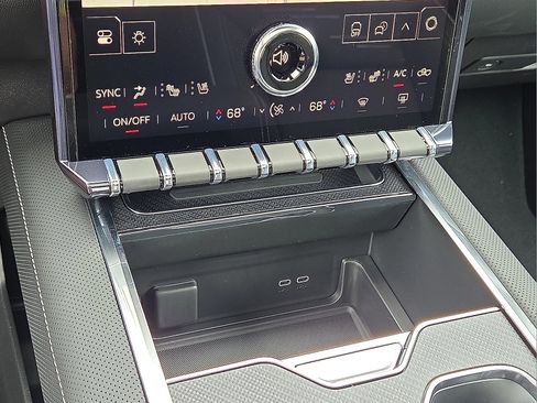 New 2026 GMC Sierra EV AT4 AWD/4WD image 20