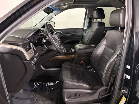 Used 2018 GMC Yukon XL Denali w/ Denali Ultimate Package image 17