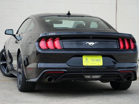 Used 2020 Ford Mustang Coupe RWD image 5