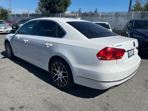 Used 2013 Volkswagen Passat TDI SE image 5