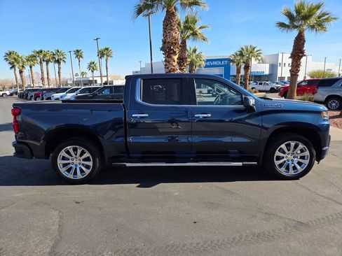 Used 2021 Chevrolet Silverado 1500 High Country w/ Technology Package image 7