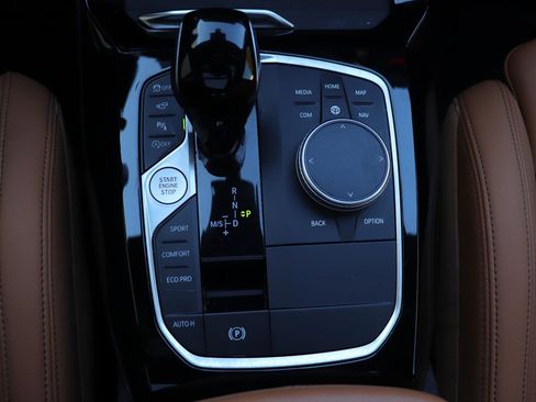 Used 2023 BMW X3 sDrive30i w/ Premium Package image 39