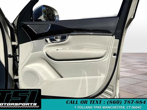 Used 2018 Volvo XC90 T6 Momentum w/ Momentum Plus Package image 24