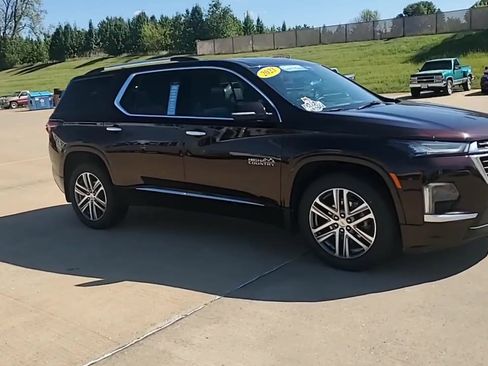 Certified 2023 Chevrolet Traverse High Country image 2