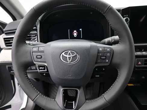 New 2026 Toyota Camry XLE image 23