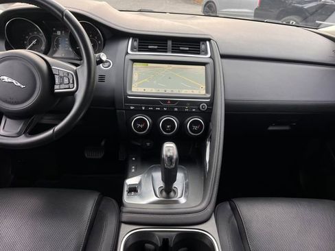 Used 2019 Jaguar E-PACE S image 19