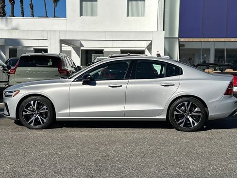 Certified 2023 Volvo S60 B5 Plus w/ Climate Package image 7
