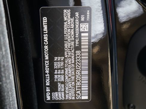 Certified 2024 Rolls-Royce Phantom Extended Wheelbase w/ The Phantom Package image 42