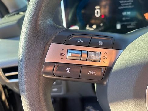 Used 2025 Hyundai Sonata SEL FWD image 18