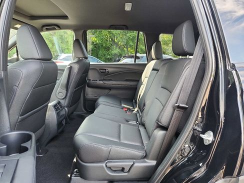 Certified 2023 Honda Passport EX-L image 10