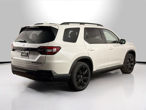 New 2026 Honda Pilot Black Edition image 14