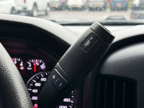 Used 2016 Chevrolet Silverado 1500 4x4 Double Cab image 20