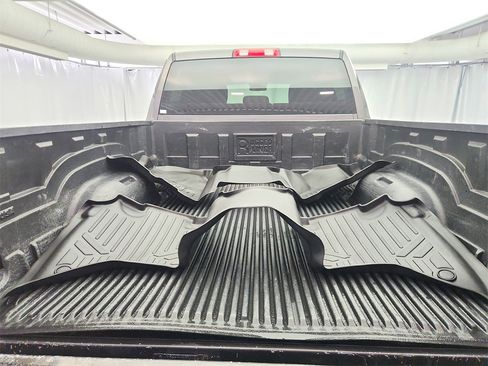 Used 2019 RAM 2500 Big Horn image 25
