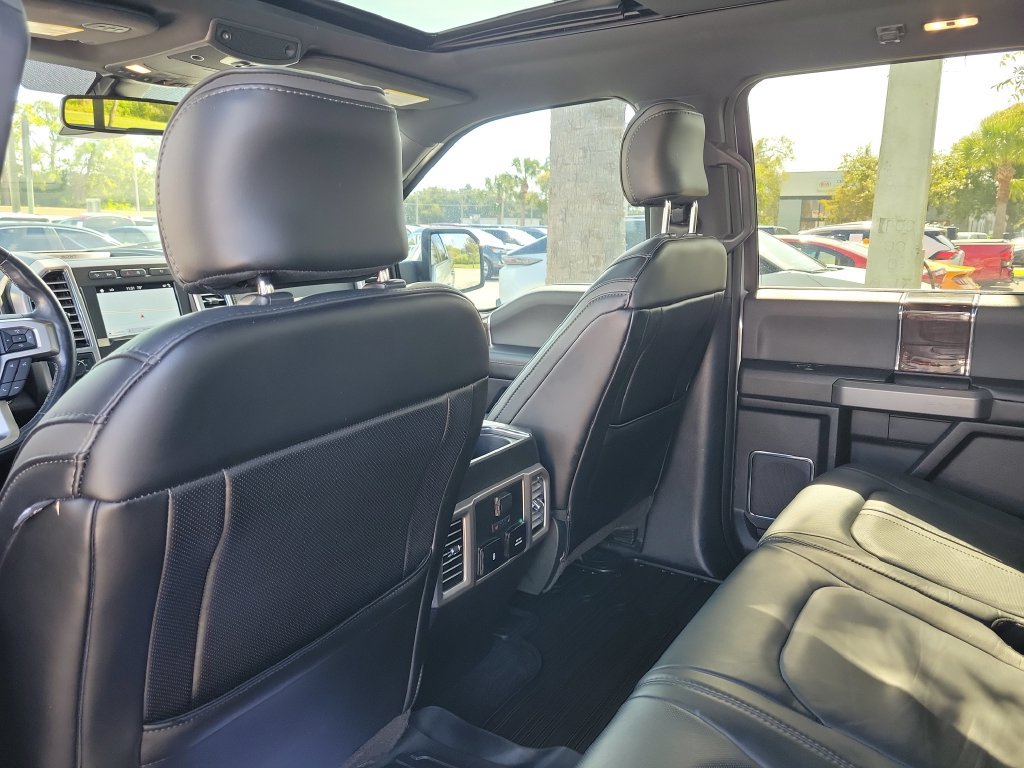 Used 2017 Ford F150 Platinum w/ Equipment Group 701A Luxury AWD/4WD image 25