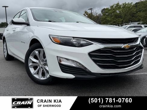 Used 2025 Chevrolet Malibu LT FWD image 1