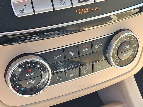 Used 2019 Mercedes-Benz GLS 450 4MATIC image 17