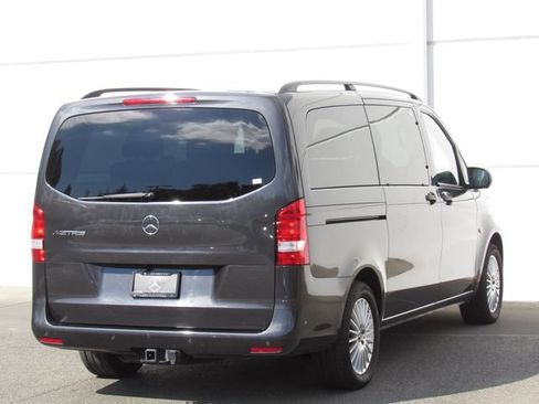 Used 2023 Mercedes-Benz Metris Passenger image 6