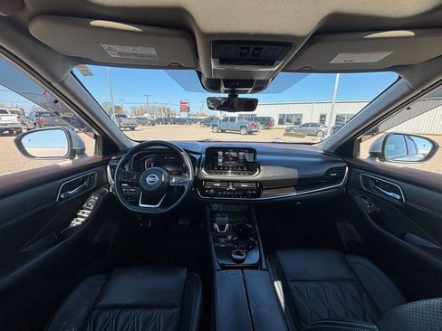 Used 2021 Nissan Rogue Platinum AWD/4WD image 19