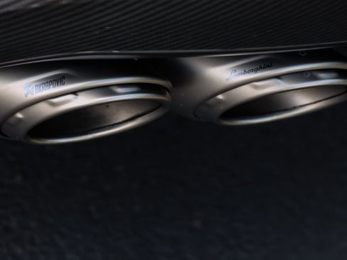 Used 2024 Lamborghini Urus Performante image 29