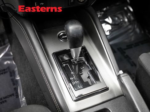 Used 2022 Mitsubishi Outlander Sport ES AWD/4WD image 12