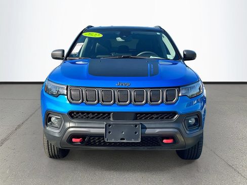Used 2022 Jeep Compass Trailhawk AWD/4WD image 2