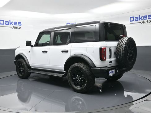 Used 2025 Ford Bronco Outer Banks image 6