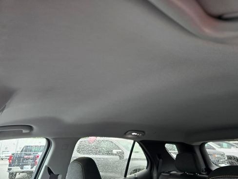 Used 2024 Chevrolet Equinox LT FWD image 21