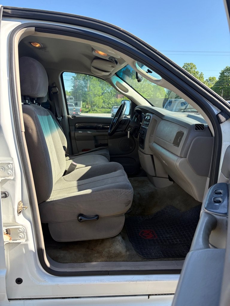 Used 2005 Dodge Ram 1500 Truck SLT RWD image 11