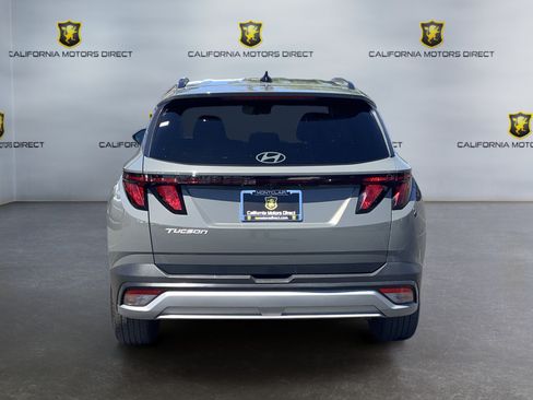 Used 2025 Hyundai Tucson SEL FWD image 4