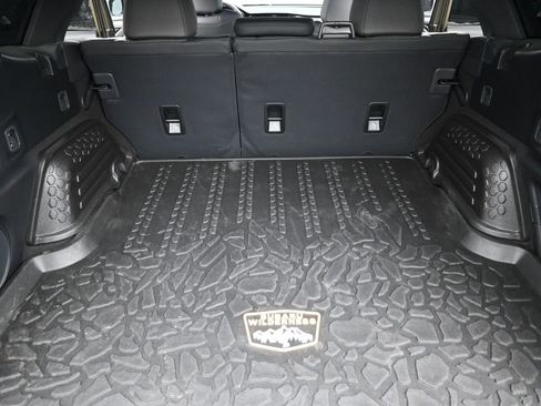 Used 2025 Subaru Outback Wilderness w/ Wilderness Package image 18