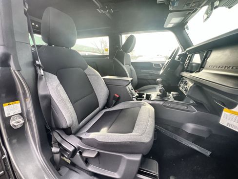 New 2025 Ford Bronco 2-Door image 25