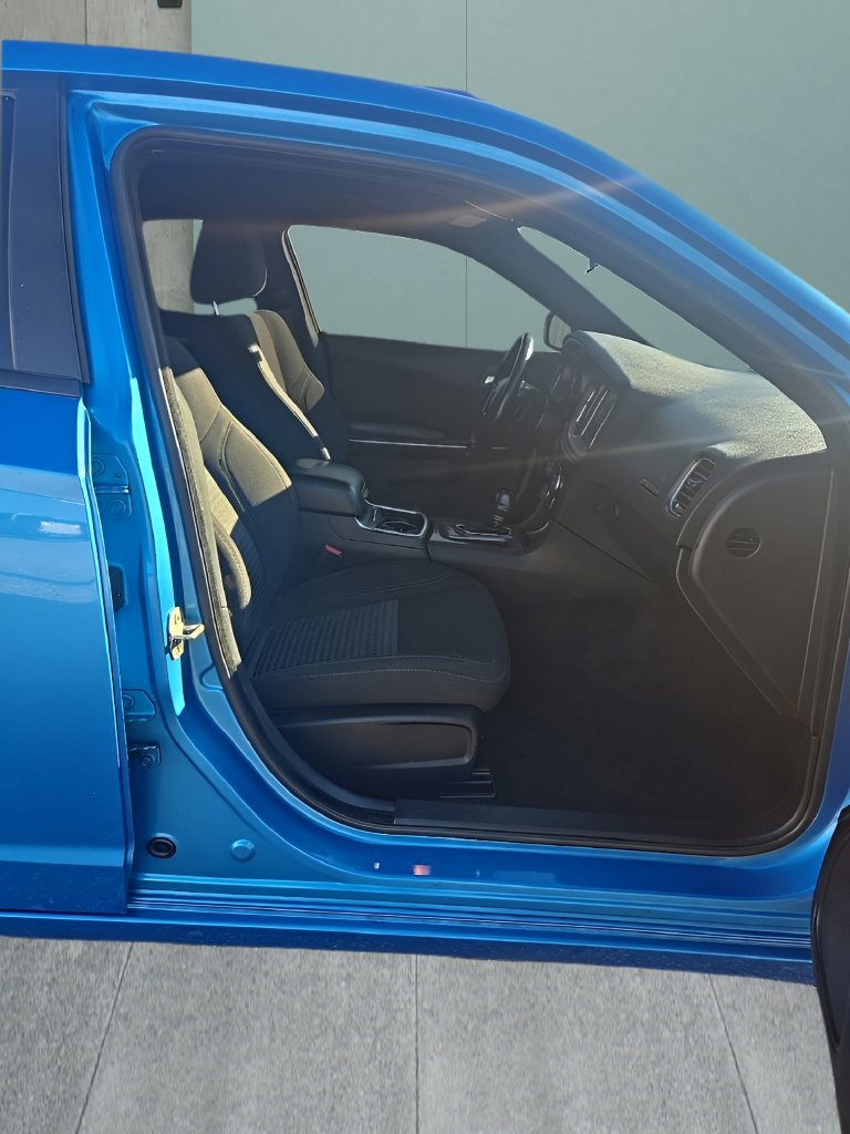 Used 2023 Dodge Charger SXT RWD image 17