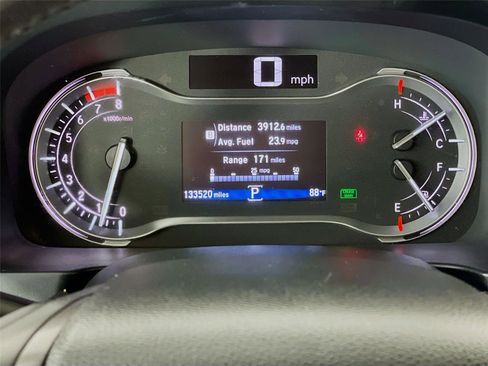 Used 2017 Honda Pilot EX-L image 17