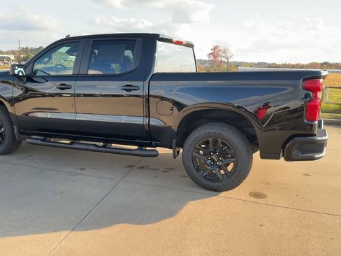 New 2026 Chevrolet Silverado 1500 Custom w/ Turbomax Blackout Package image 5