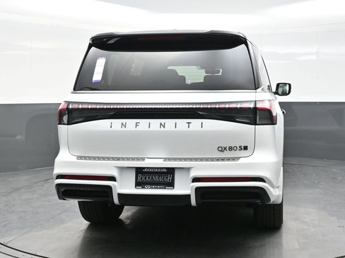 New 2026 INFINITI QX80 4WD w/ Sport Exterior Package image 6