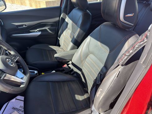 Used 2019 Nissan Kicks SR w/ SR Premium Package image 22