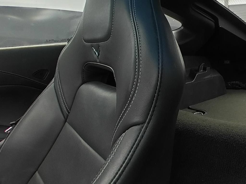 Used 2015 Chevrolet Corvette Stingray Coupe w/ 2LT Preferred Equipment Group RWD image 9