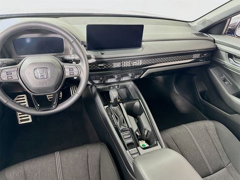 Certified 2025 Honda Accord Sport image 19