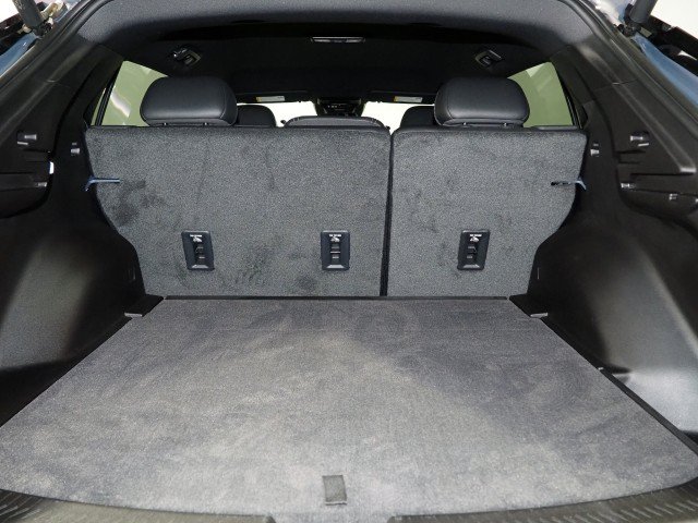 Used 2024 Chevrolet Equinox EV FWD LT w/ 2LT image 44