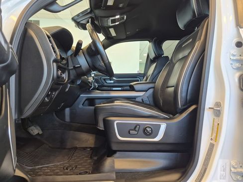 Used 2021 RAM 1500 Laramie AWD/4WD image 13