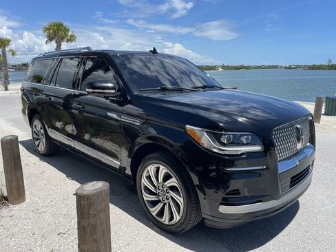 Used 2022 Lincoln Navigator L Reserve RWD image 50