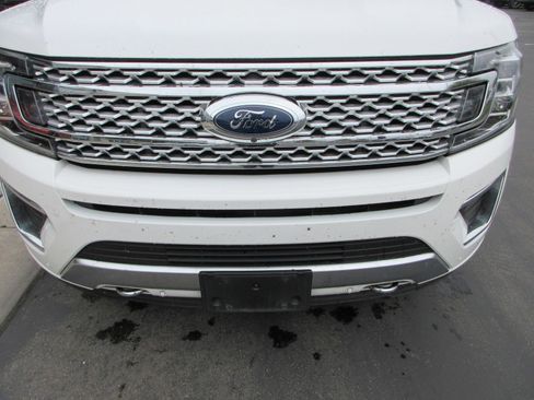 Used 2021 Ford Expedition Platinum AWD/4WD image 16