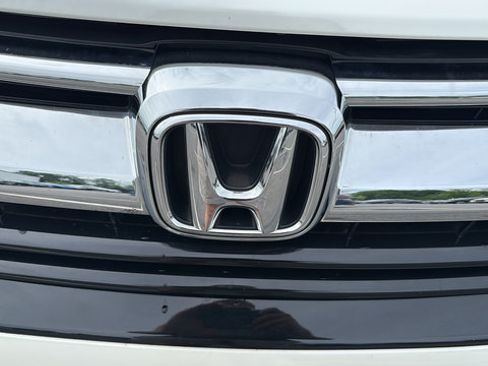 Used 2018 Honda CR-V LX image 27
