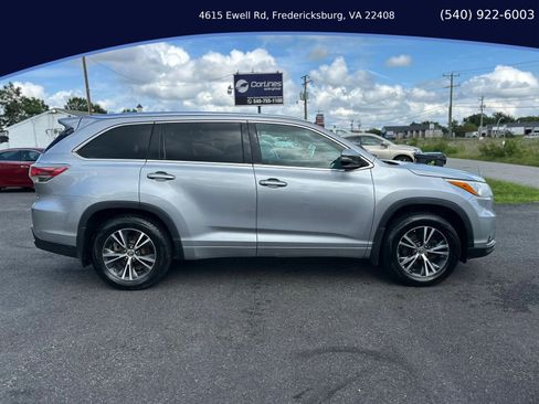 Used 2016 Toyota Highlander XLE AWD/4WD image 6